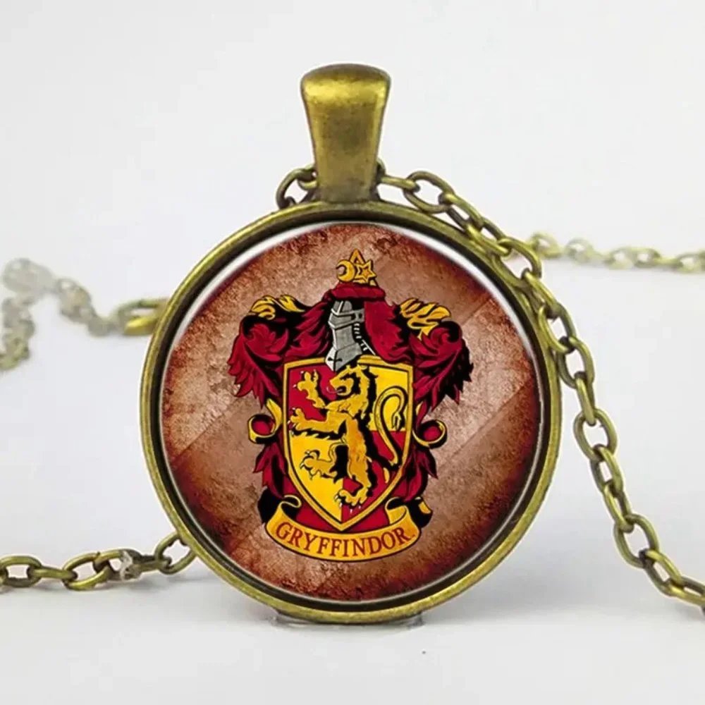 Harry Potter Gryffindor Chain Pendant Necklace Gift GOLD